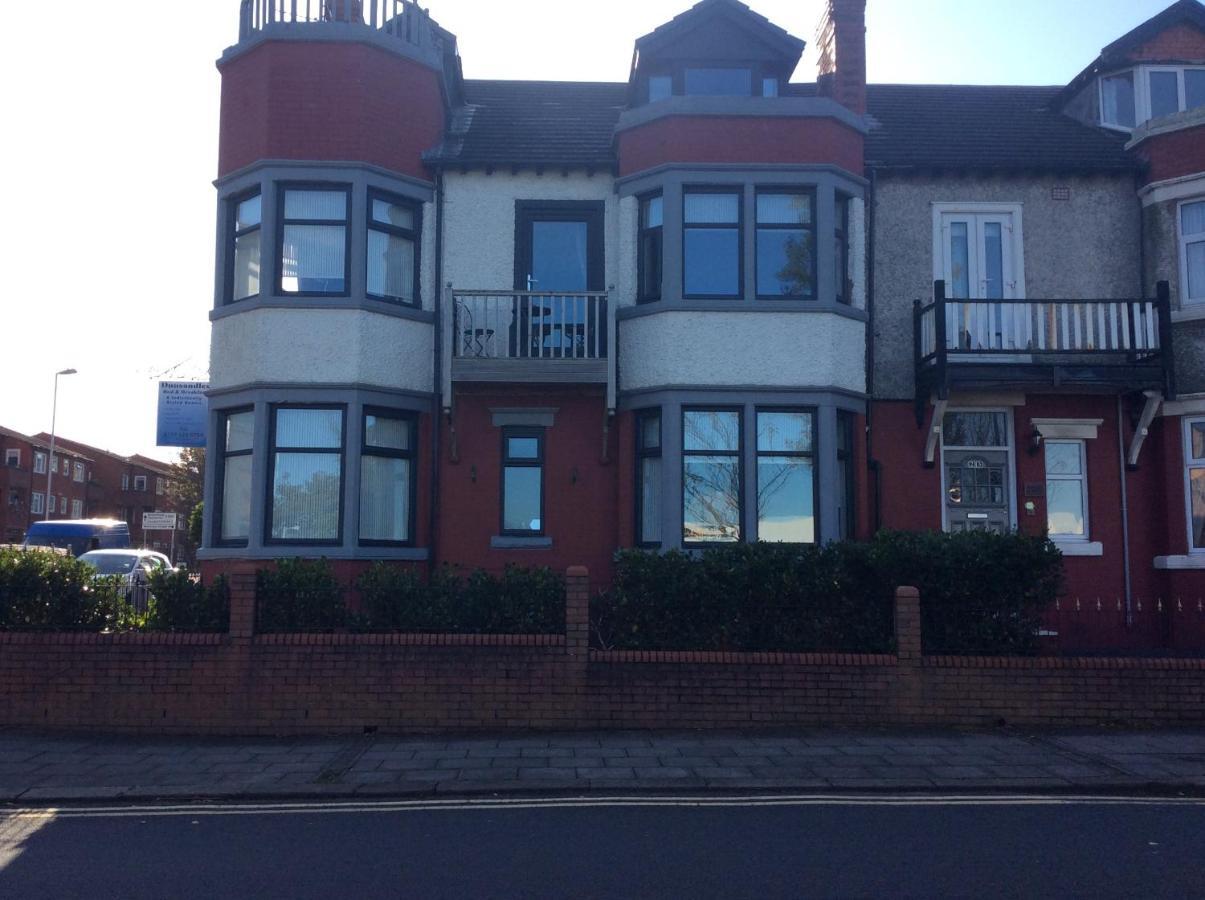 Dunsandles Guesthouse Wallasey Esterno foto