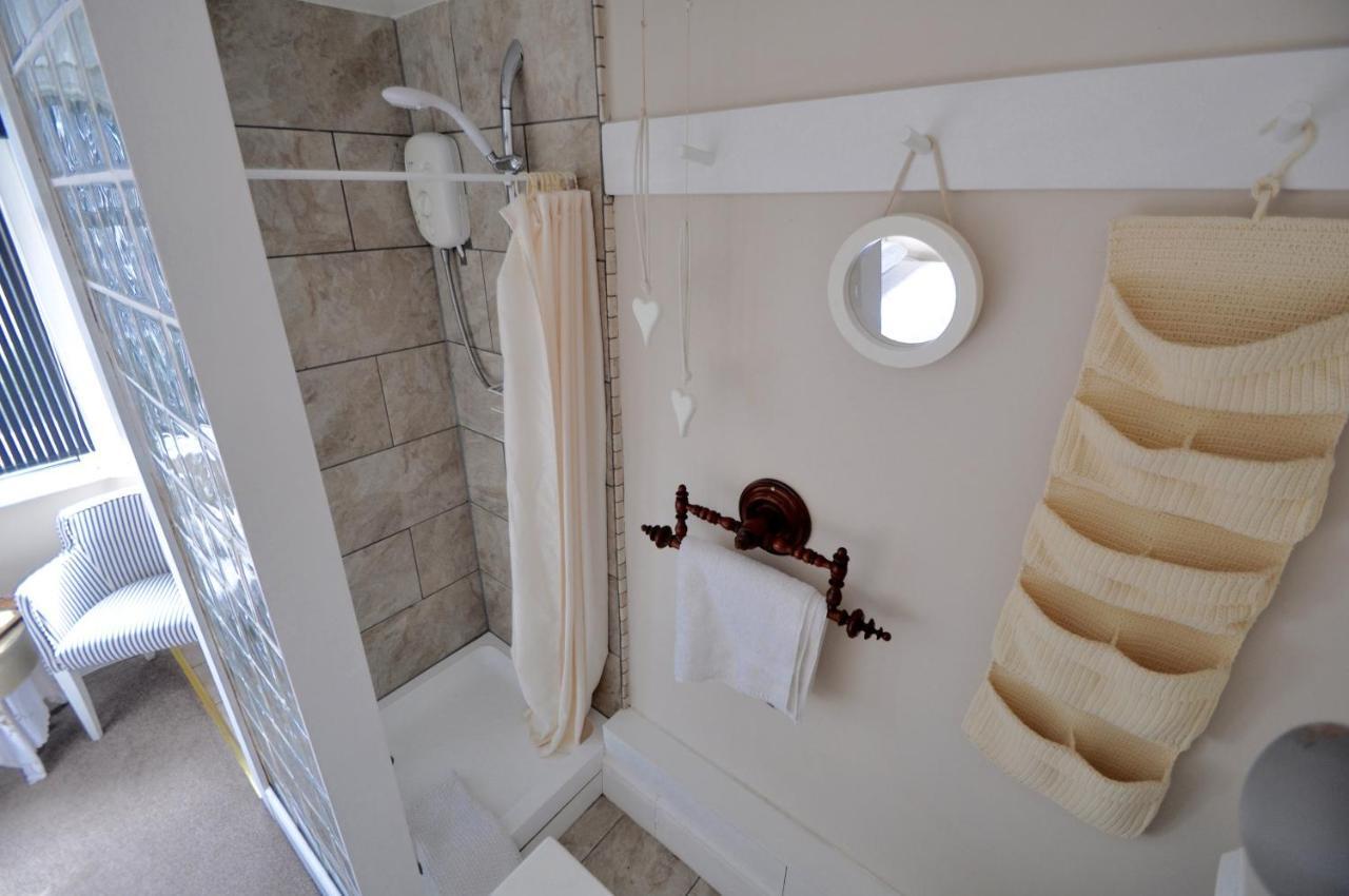 Dunsandles Guesthouse Wallasey Esterno foto